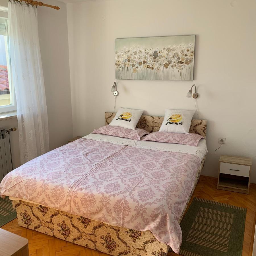 נובי ווינודולסקי Apartment Lucija מראה חיצוני תמונה
