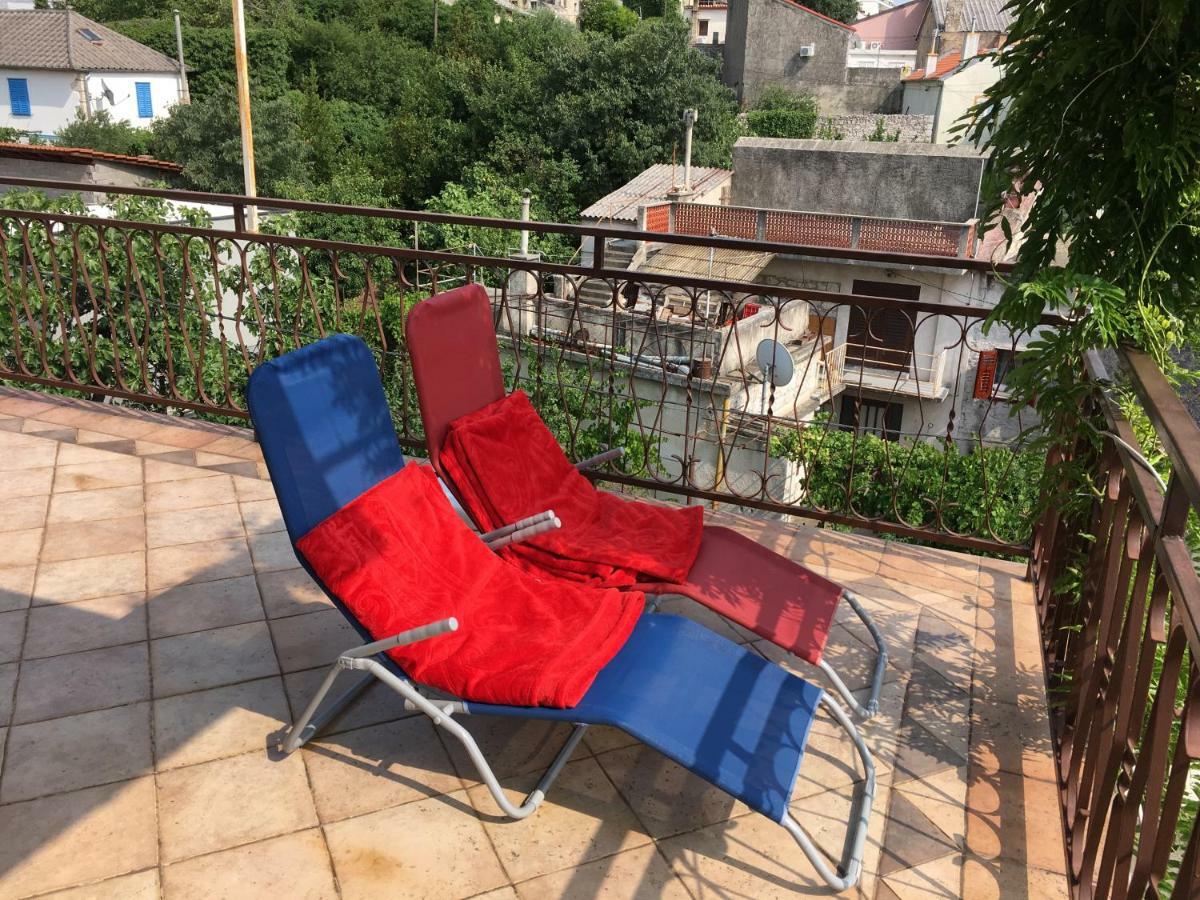 נובי ווינודולסקי Apartment Lucija מראה חיצוני תמונה